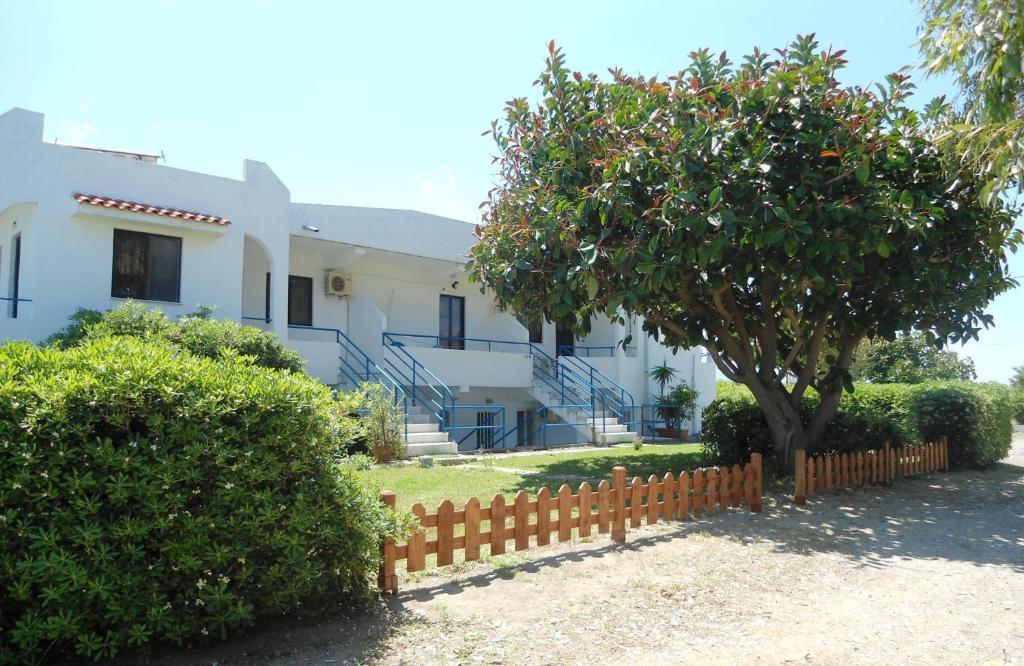 Evi Apartments And Studios Theológos Quarto foto