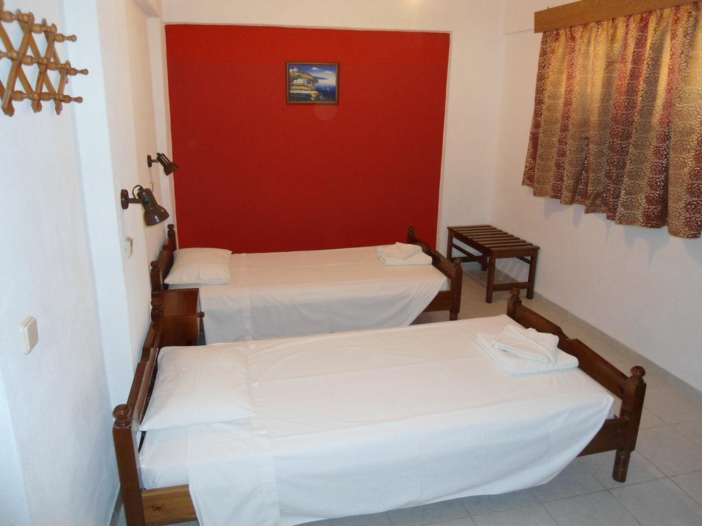 Evi Apartments And Studios Theológos Quarto foto