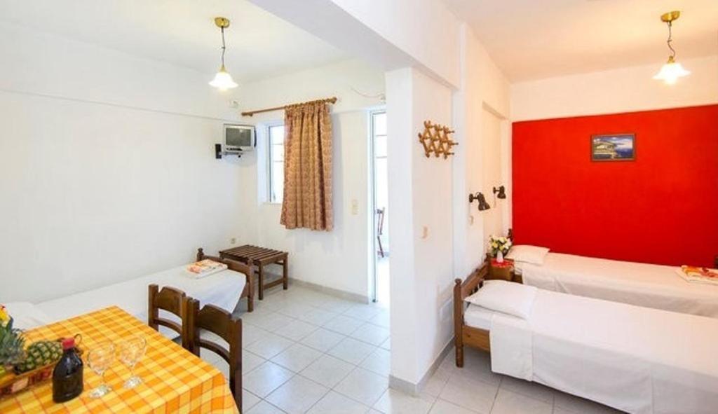 Evi Apartments And Studios Theológos Quarto foto